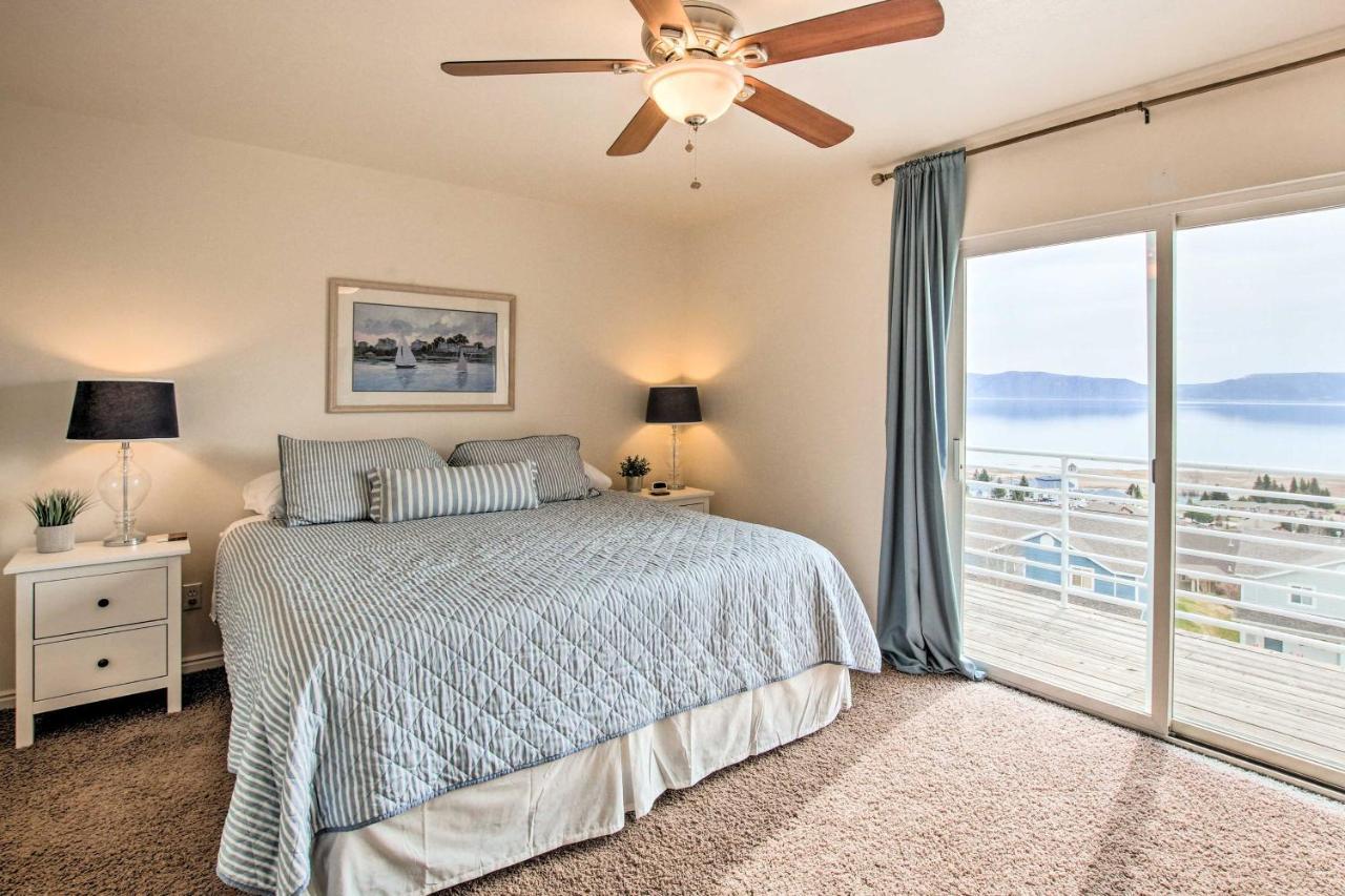Spacious Garden City Townhome With Lake Views! Exterior foto